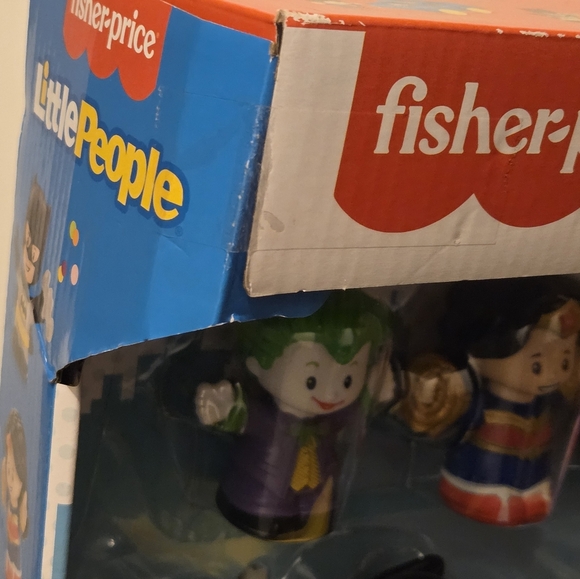 NIB Little People DC Superhero Friends Crime Fighters Vehicle Set - Picture 5 of 8